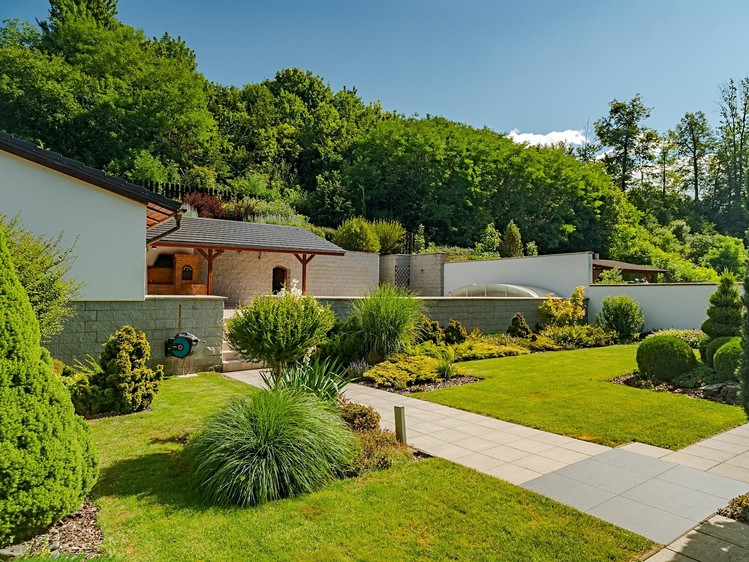 Pronájem domu, 241 m² (35 z 63)