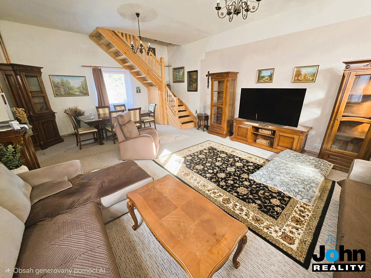 Pronájem bytu atypický 120 m² – fotografie 2