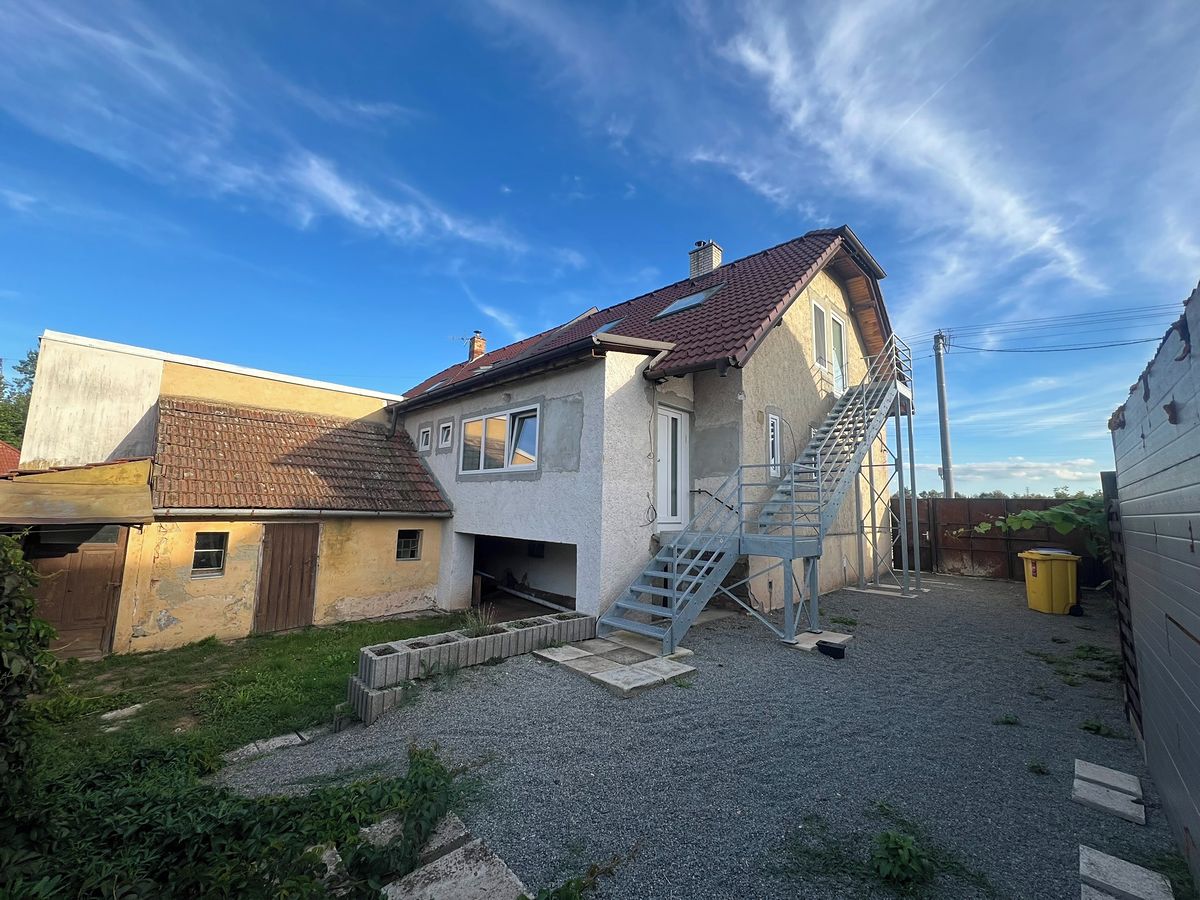 Pronájem bytu 3+1 150 m² – fotografie 5