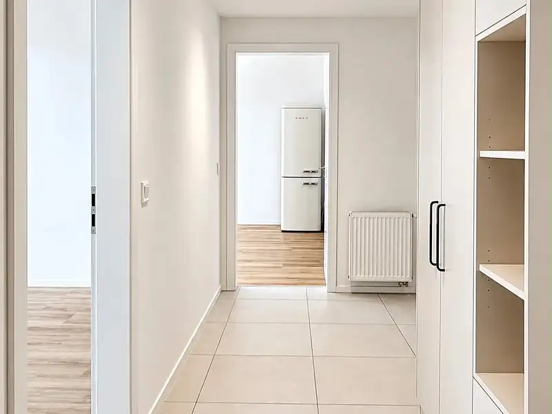 Pronájem bytu 2+kk 69 m², Praha – náhled fotky 3