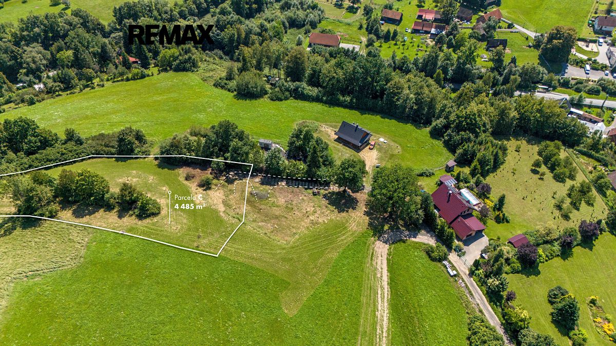Prodej stavebního pozemku 4479 m²