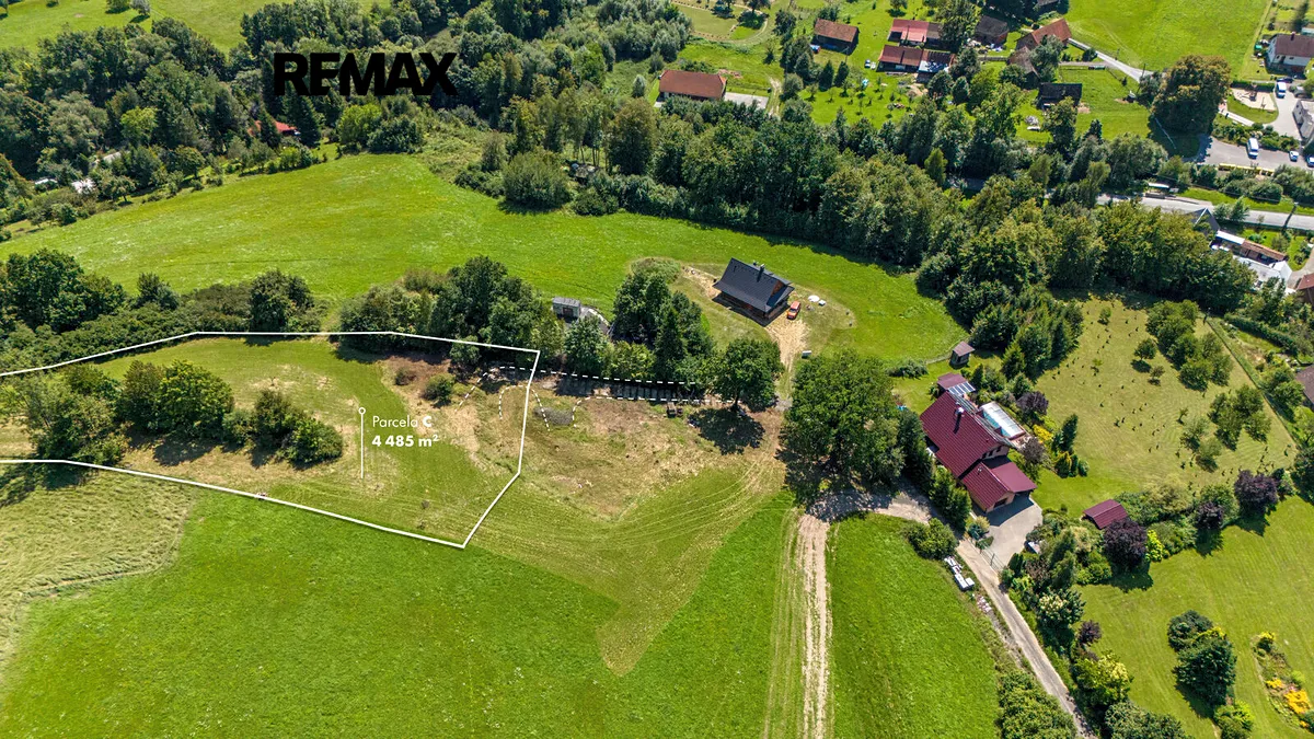 Prodej stavebního pozemku 4479 m²