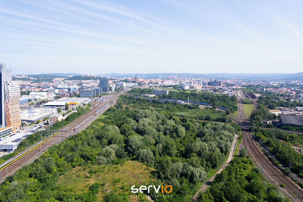 Prodej stavebního pozemku 8257 m²