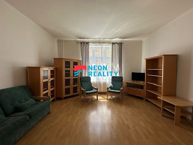 Pronájem bytu 2+1 59 m² – fotografie 2