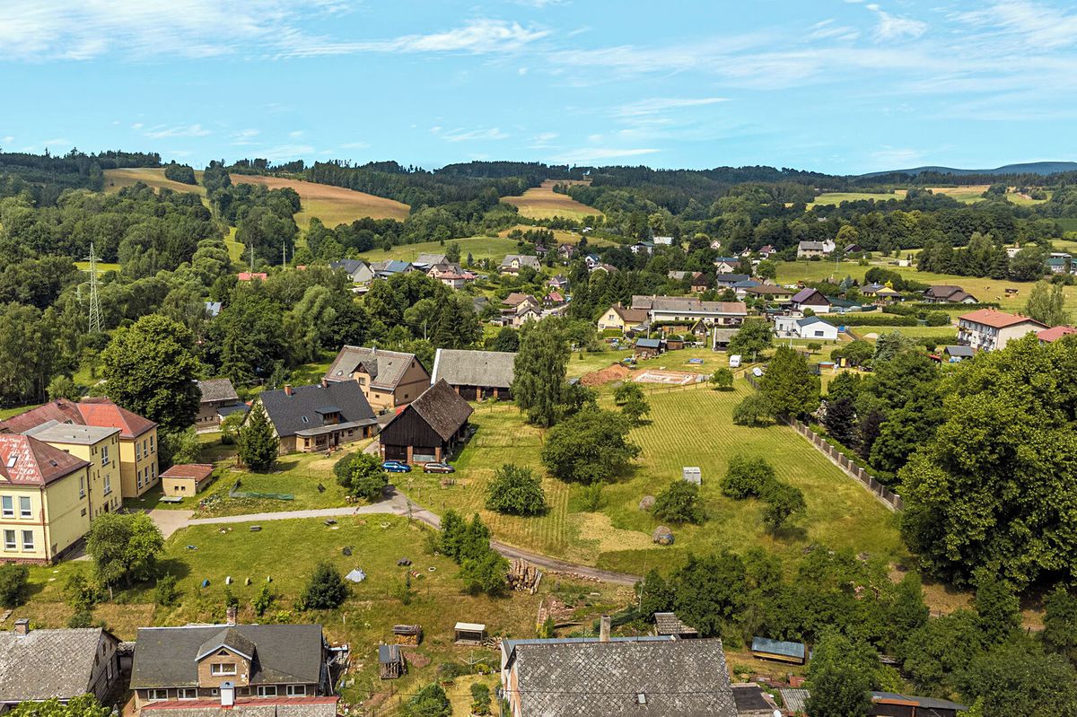 Prodej stavebního pozemku 3743 m² – fotografie 2