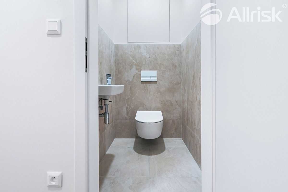 Pronájem bytu 1+kk 35 m² – fotografie 4