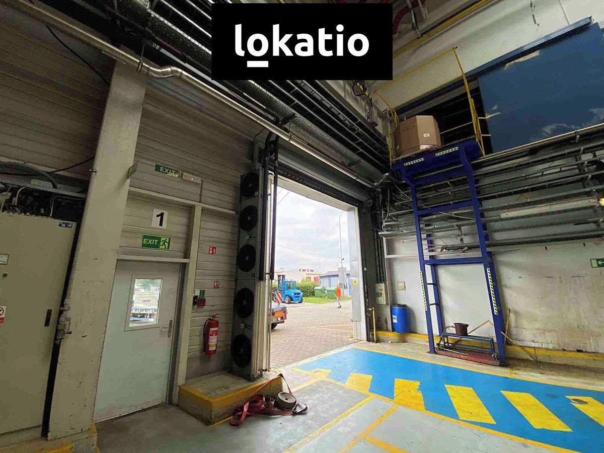 Pronájem skladového prostoru 3600 m² – fotografie 2