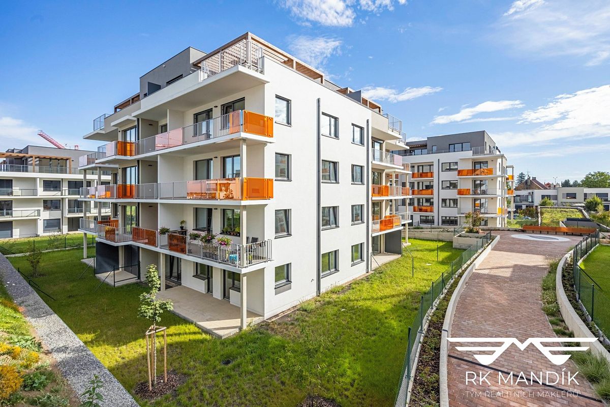 Pronájem bytu 3+kk 86 m²