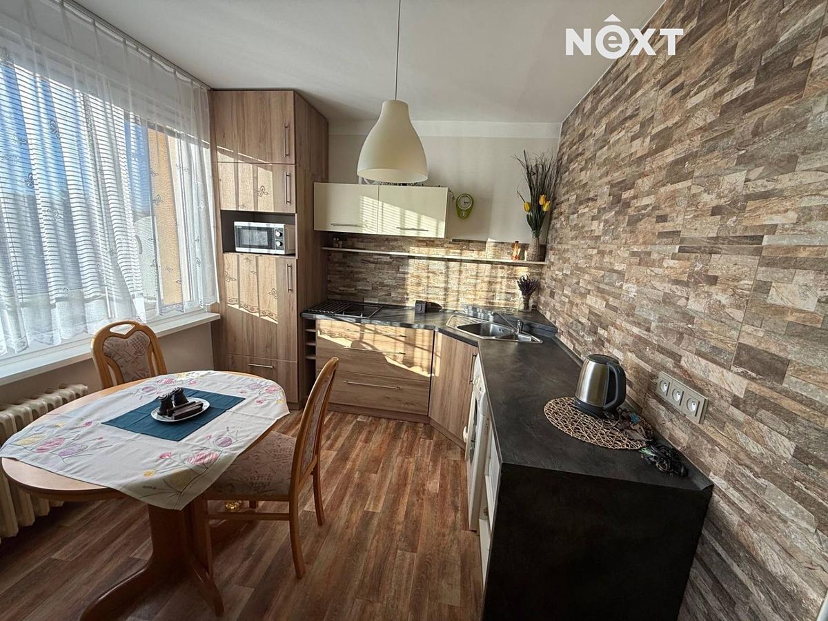 Pronájem bytu 1+1 36 m² – fotografie 2