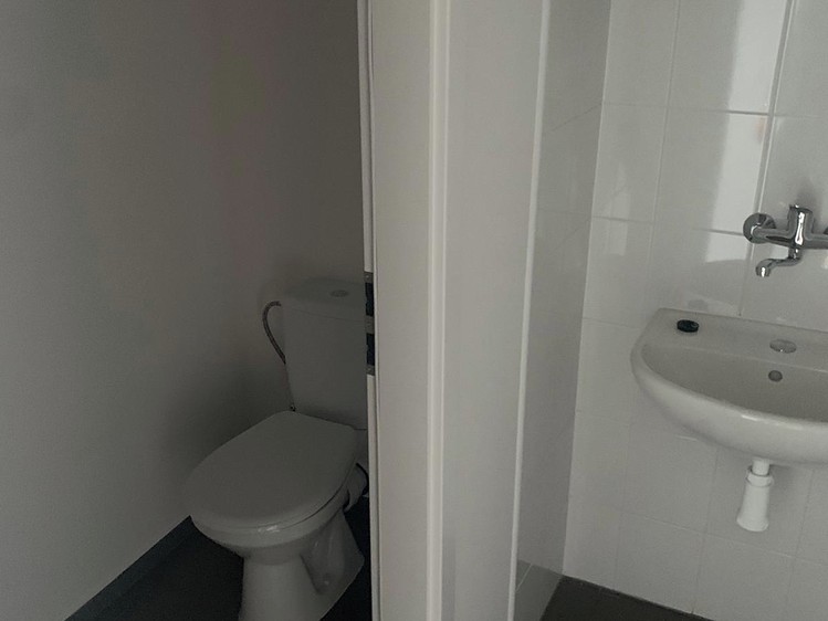 Pronájem komerčního prostoru, 90 m² (11 z 14)