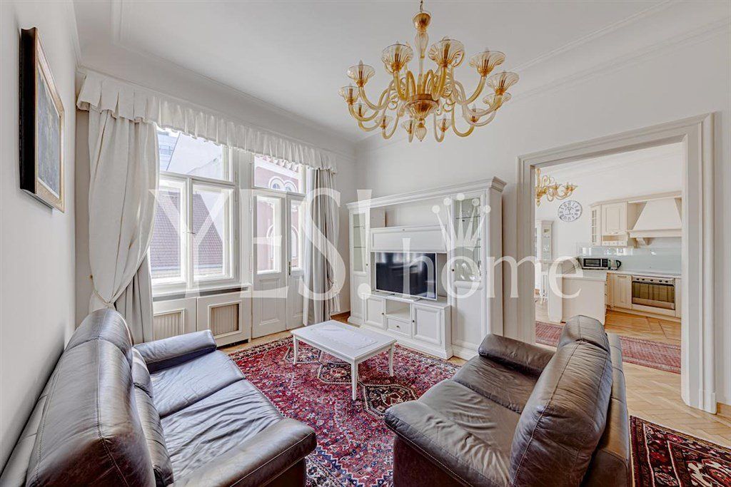 Pronájem bytu 4+kk 123 m² – fotografie 4