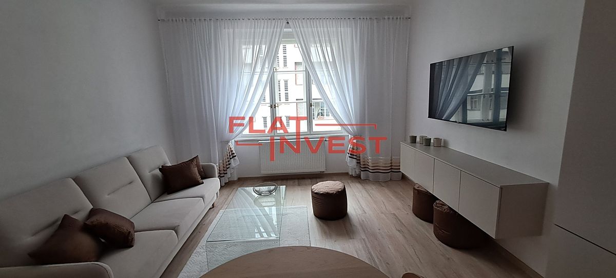 Pronájem bytu 2+kk 60 m² – fotografie 2