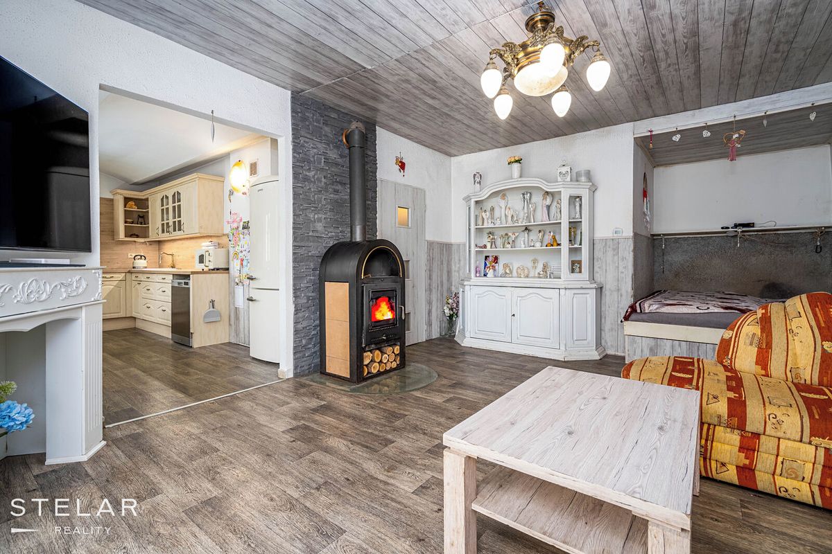 Prodej rodinného domu 165 m², pozemek 539 m² – fotografie 5