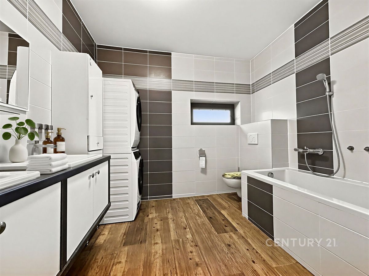 Prodej rodinného domu 99 m², pozemek 822 m² – fotografie 4