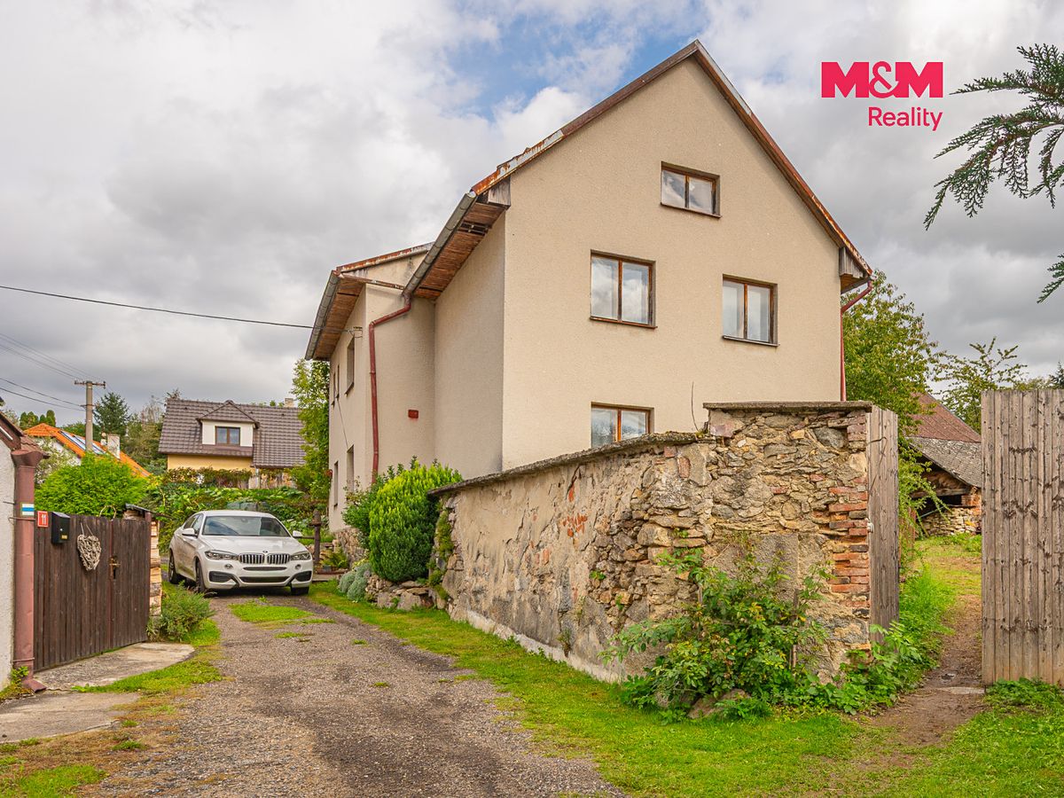 Prodej rodinného domu 155 m², pozemek 818 m² – fotografie 3