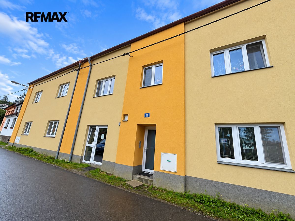 Pronájem bytu 3+kk 72 m² – fotografie 3