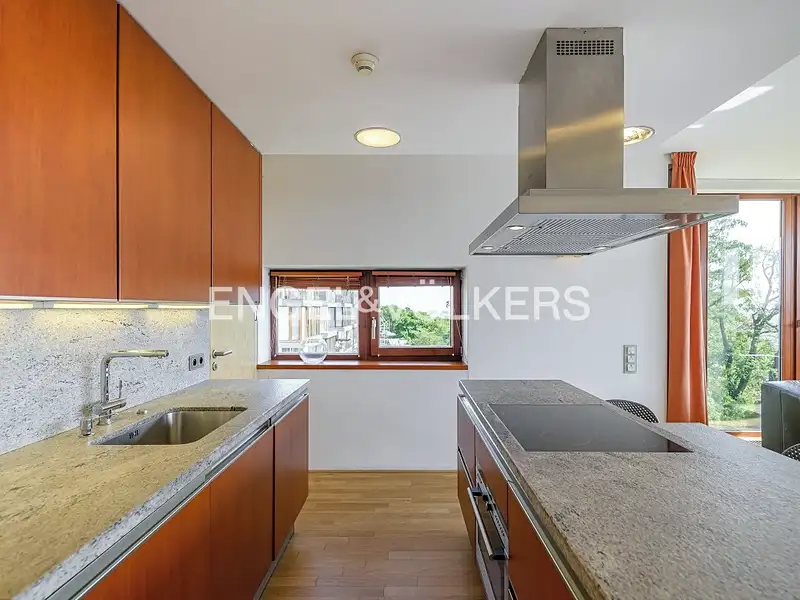 Pronájem bytu 2+kk 60 m², Praha – náhled fotky 2