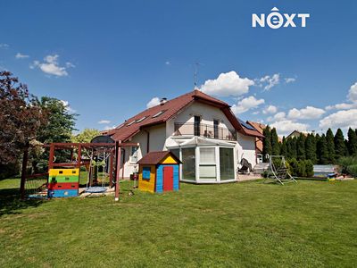 Prodej rodinného domu 254 m², pozemek 944 m²