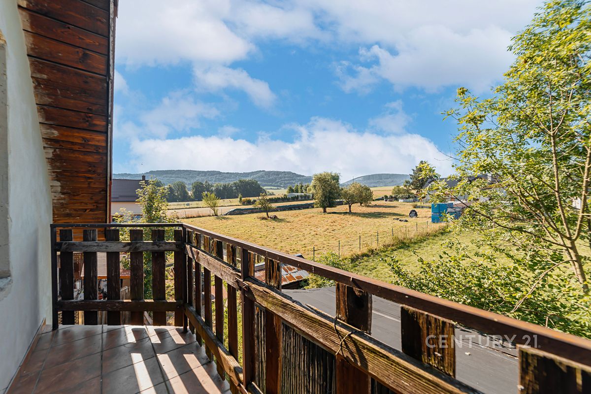 Prodej rodinného domu 128 m², pozemek 1943 m², Ženklava – fotka 1 z 3