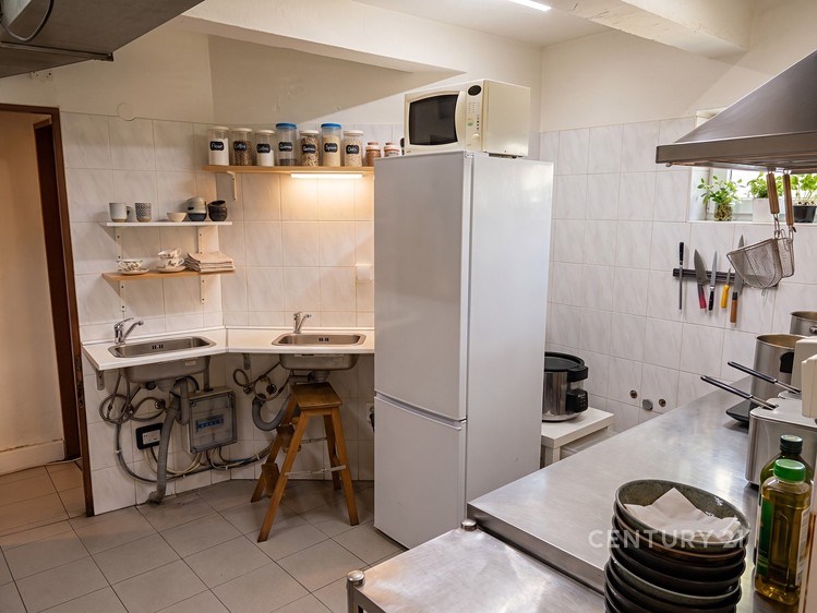 Комерційне приміщення на продаж, 87 м² (15 з 25)