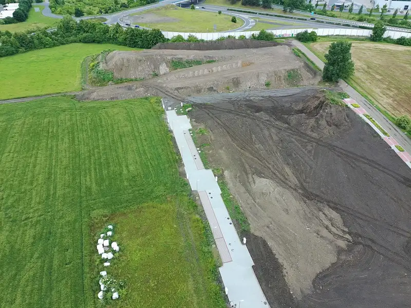 Prodej stavebního pozemku 600 m², Úžice – náhled fotky 1