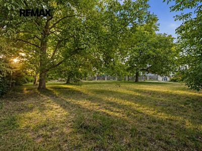 Prodej stavebního pozemku 1063 m²