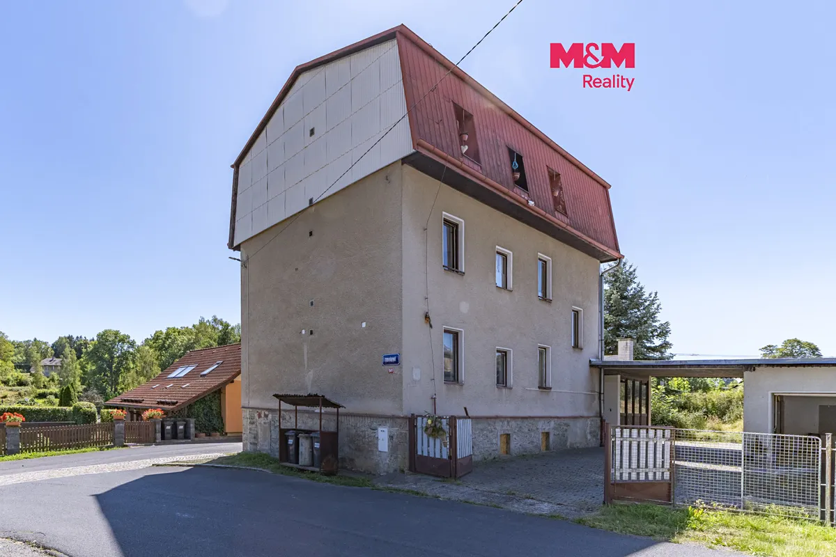 Prodej činžovního domu 122 m²