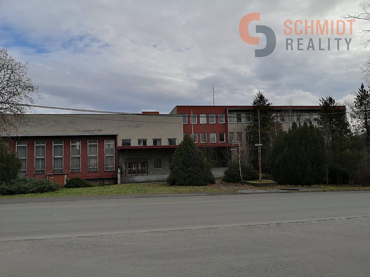 Prodej komerční nemovitosti 4000 m²