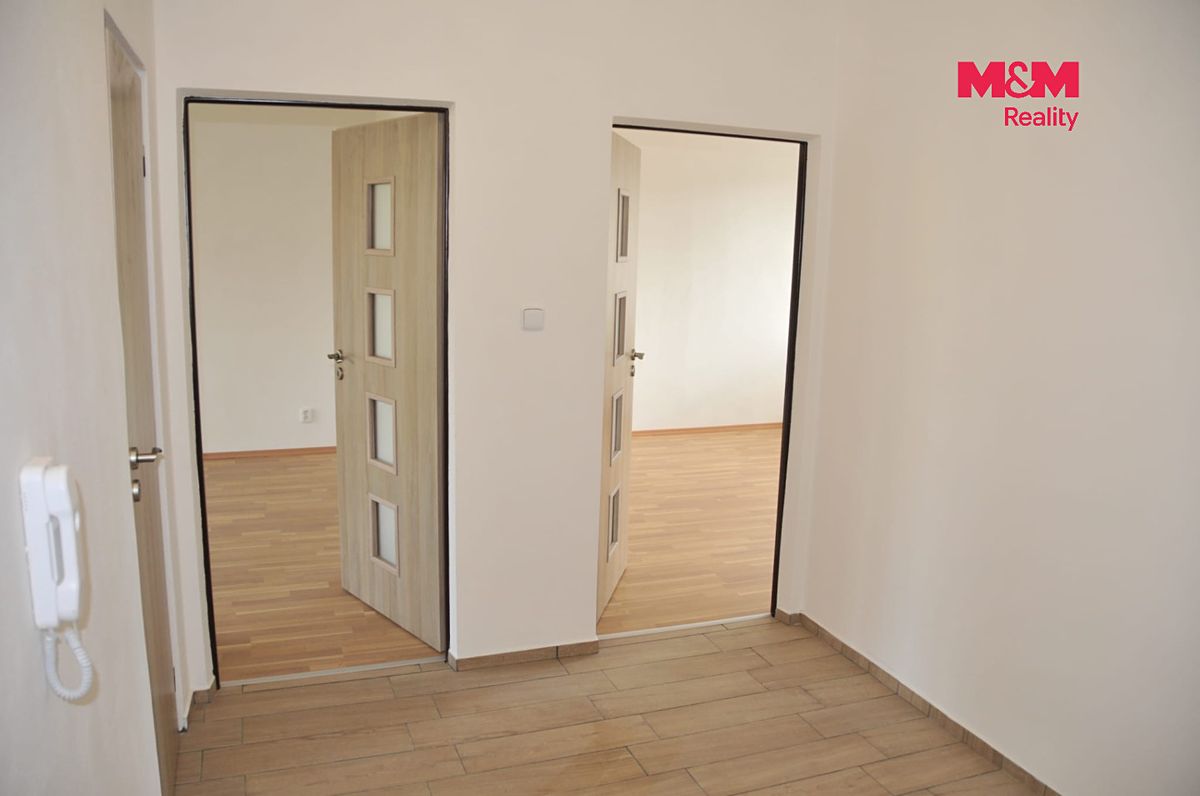 Pronájem bytu 2+1 67 m² – fotografie 2