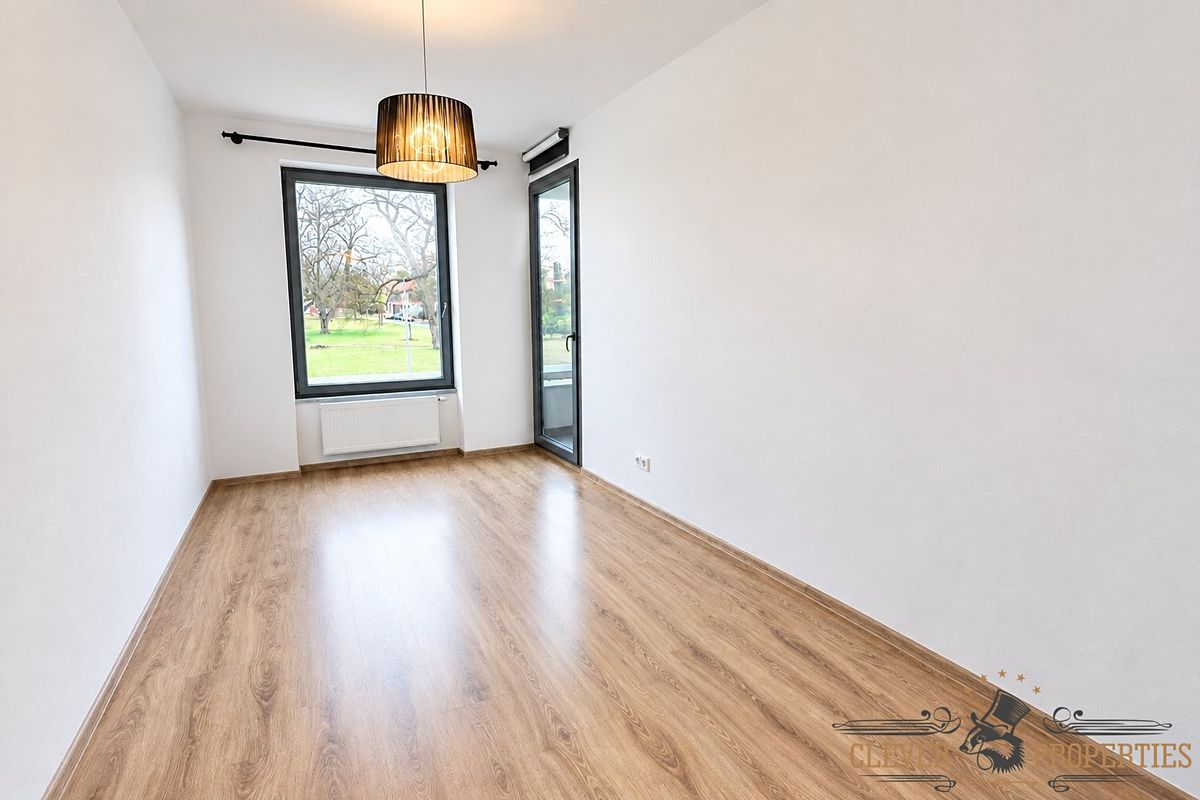 Pronájem bytu 2+kk 50 m² – fotografie 4