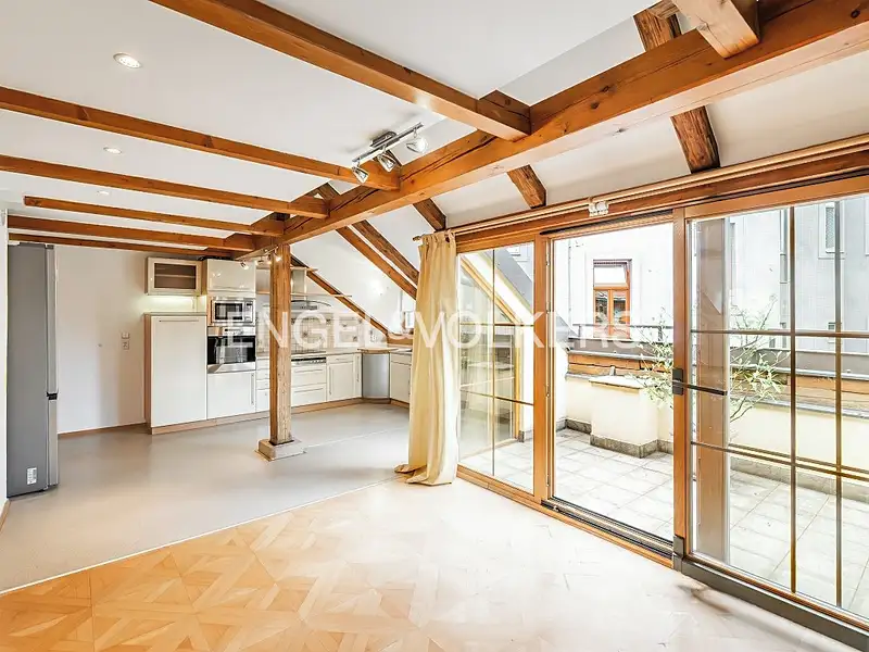 Pronájem bytu 4+kk 221 m², Praha – náhled fotky 1