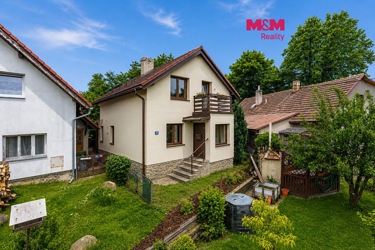 Prodej rodinného domu 96 m², pozemek 174 m²