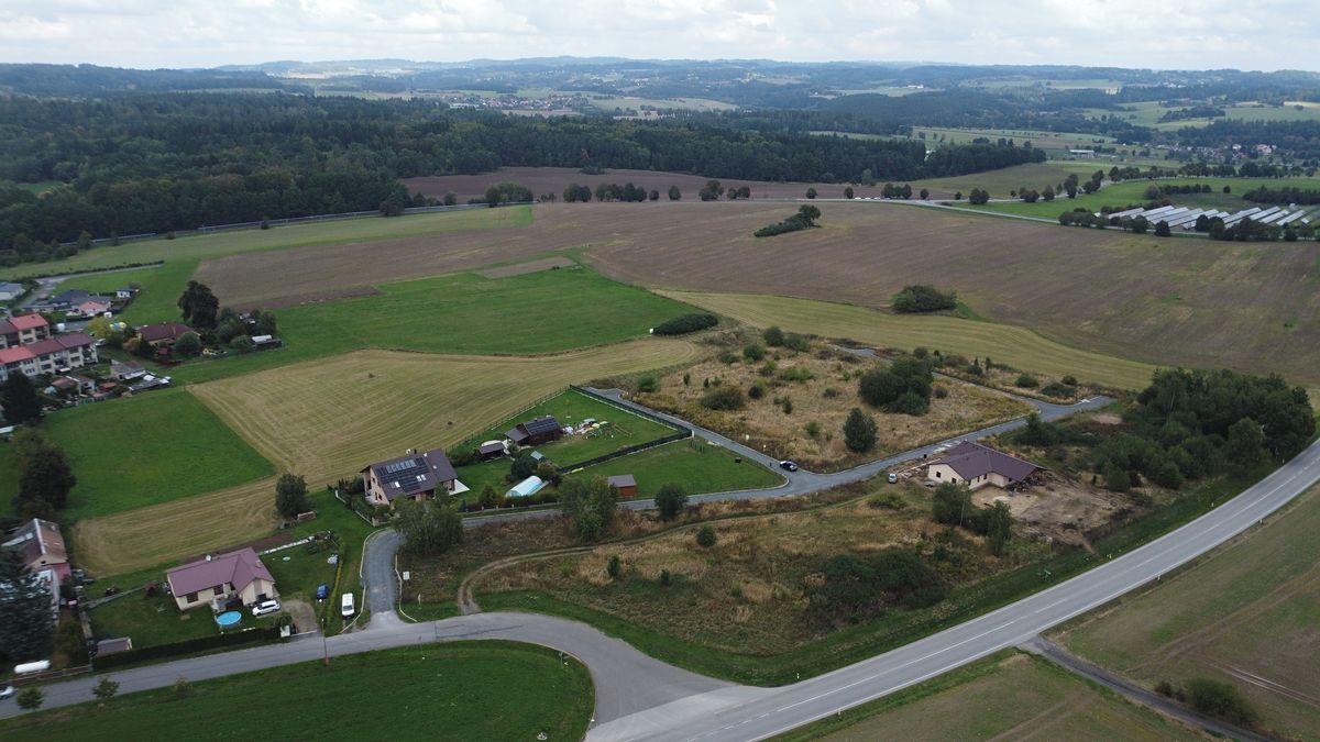 Prodej stavebního pozemku 1312 m² – fotografie 3