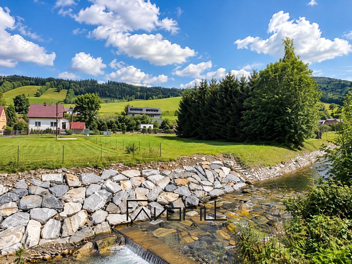 Prodej stavebního pozemku 1166 m² – fotografie 3