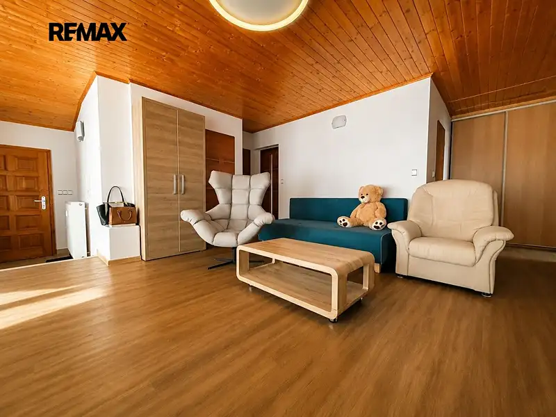 Pronájem bytu 4+1 100 m², Jílové u Prahy – náhled fotky 3