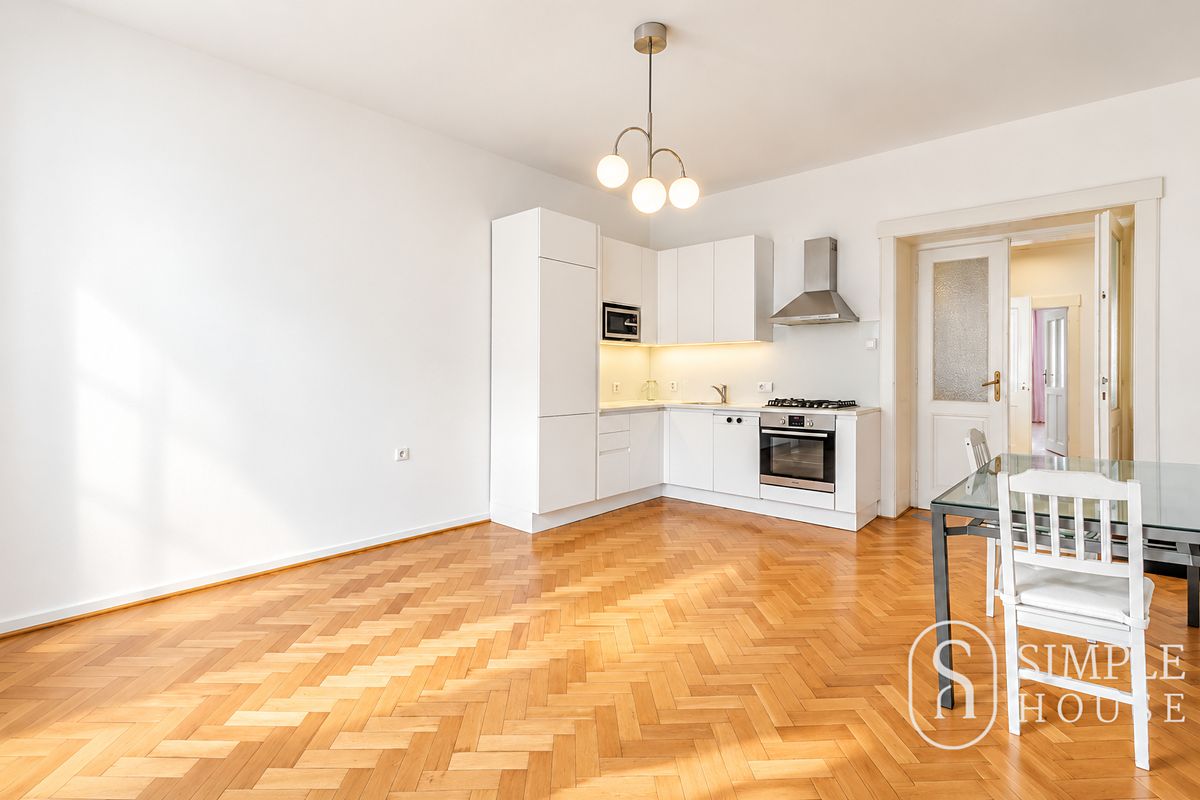 Pronájem bytu 3+kk 84 m²