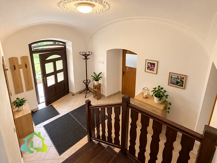 Haus zum Kauf, 260 m² (8 von 27)
