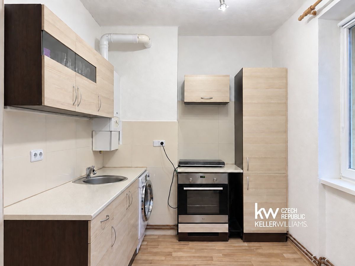 Pronájem bytu 2+1 47 m² – fotografie 2