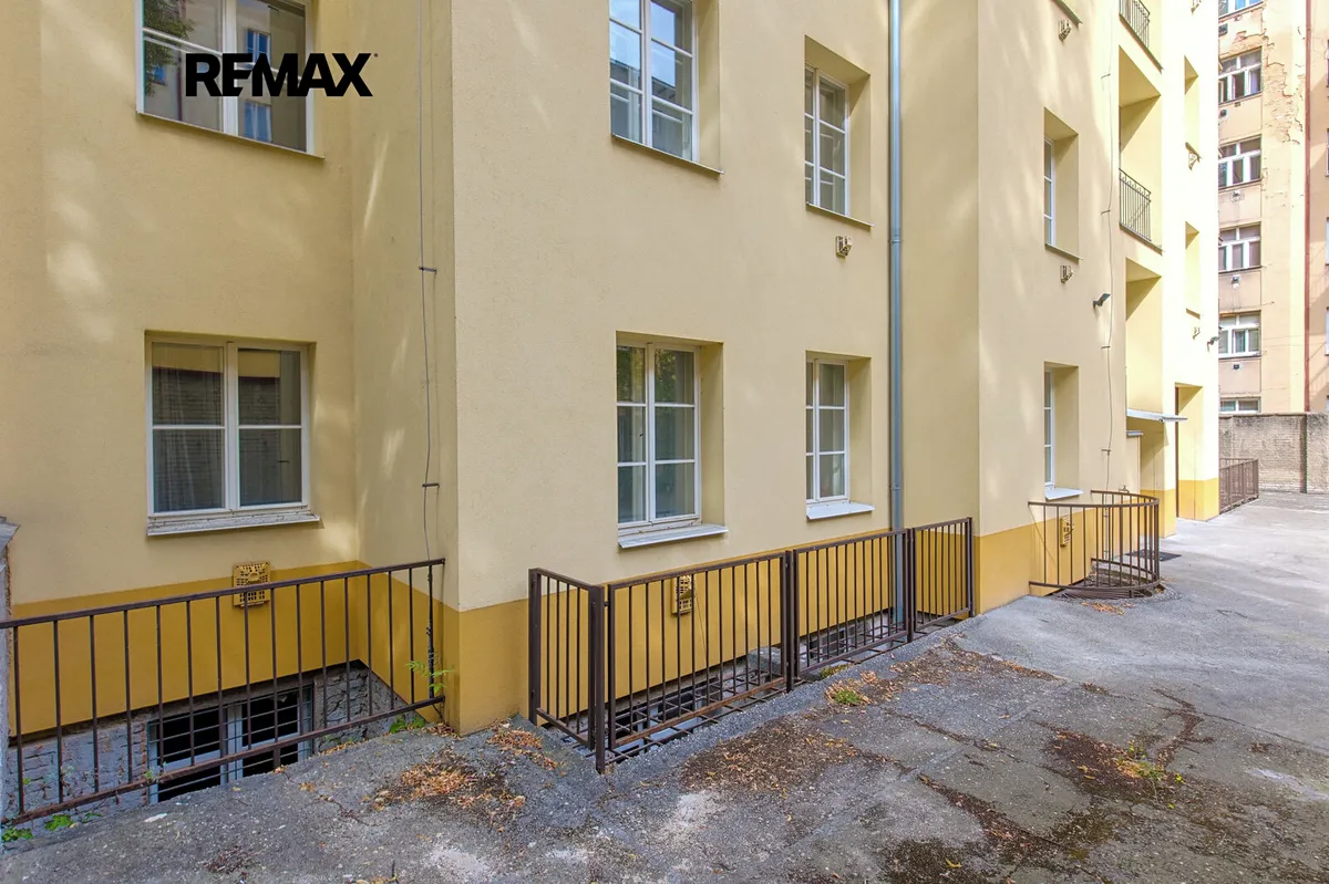 Prodej kanceláře 77 m²