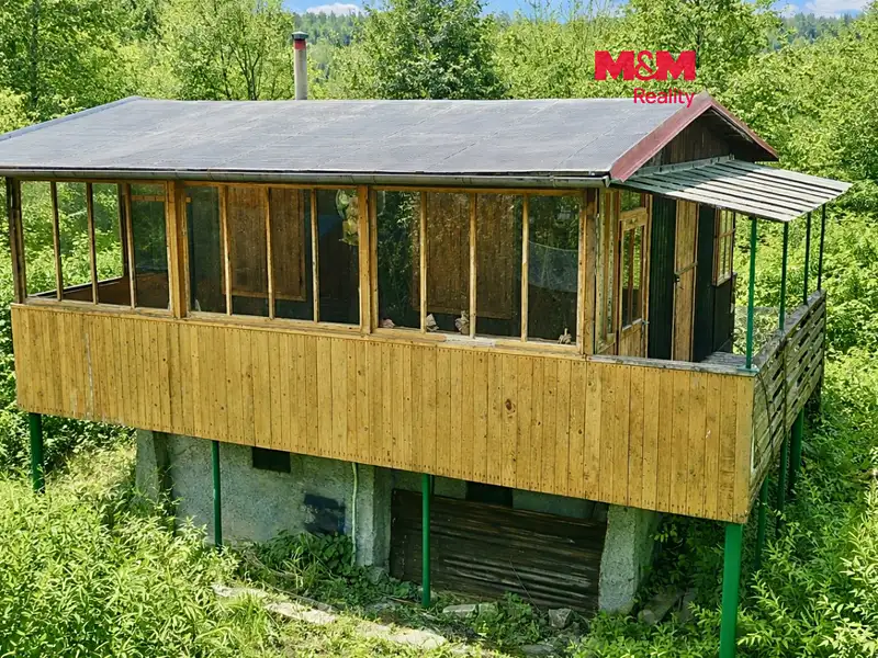 Prodej chaty 20 m², pozemek 1 m², Oslnovice – náhled fotky 1
