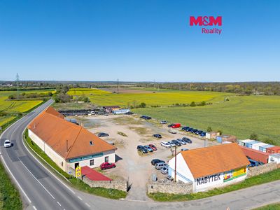 Pronájem pozemku 1000 m²