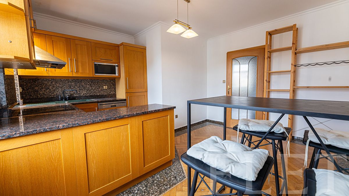 Pronájem bytu 3+1 117 m² – fotografie 3