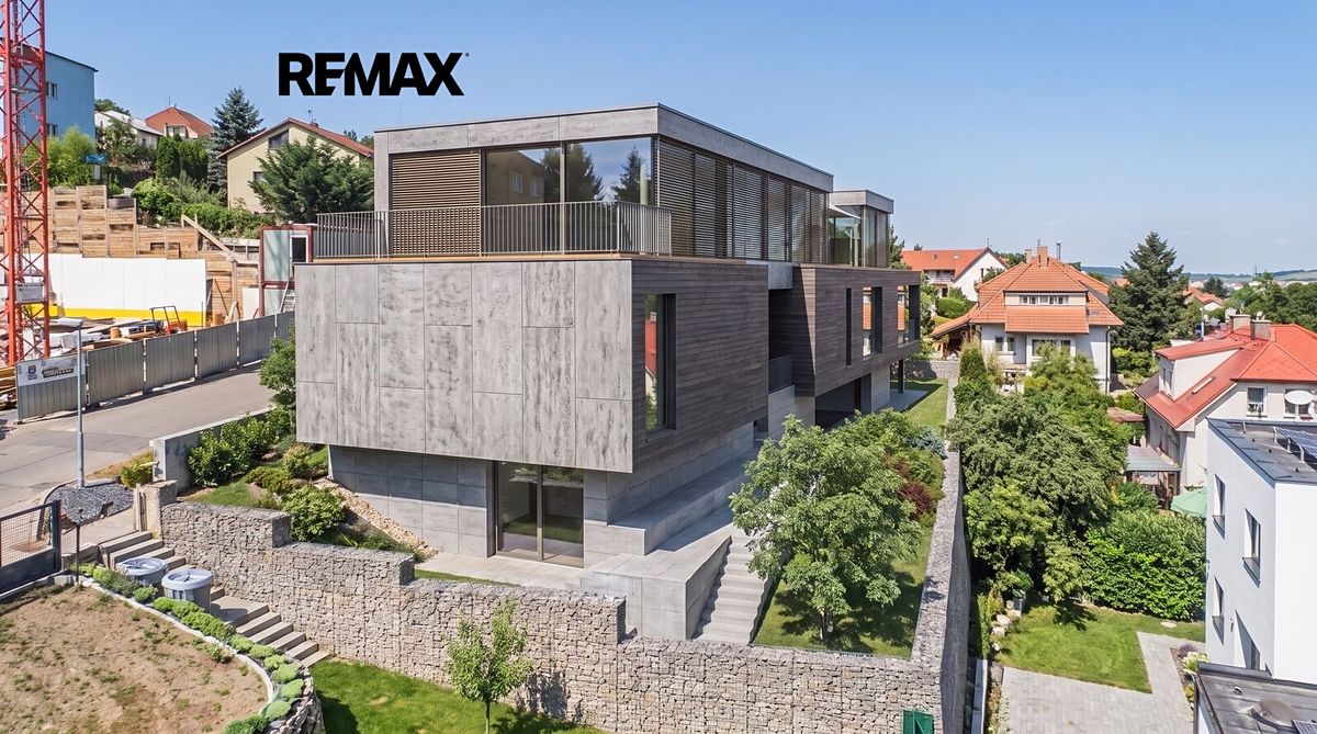 Prodej stavebního pozemku 653 m² – fotografie 4