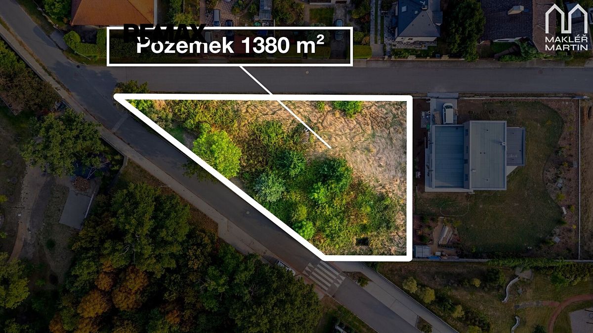 Prodej stavebního pozemku 1380 m² – fotografie 3
