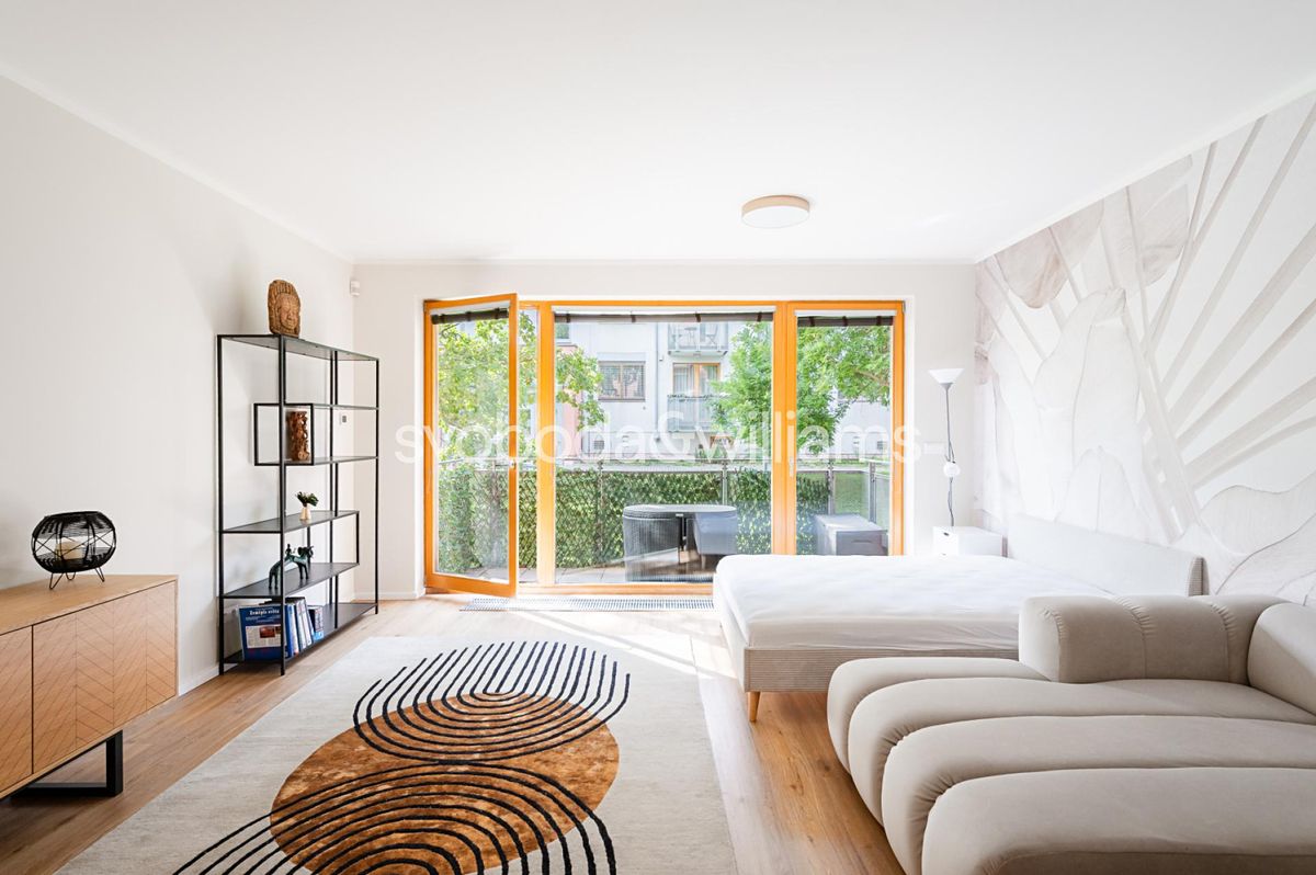 Pronájem bytu 1+kk 52 m²