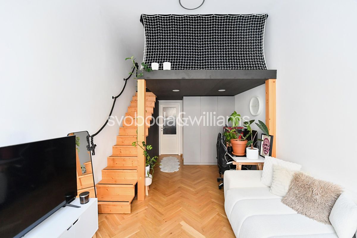 Pronájem bytu 1+kk 27 m² – fotografie 2