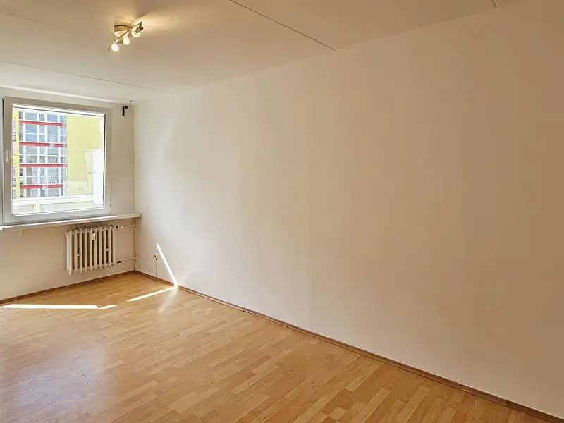 Prodej bytu 3+1 75 m², Praha – náhled fotky 3