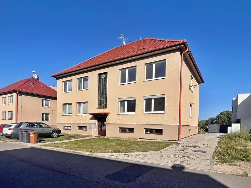 Prodej bytu 3+1 67 m², Uherský Brod – náhled fotky 1