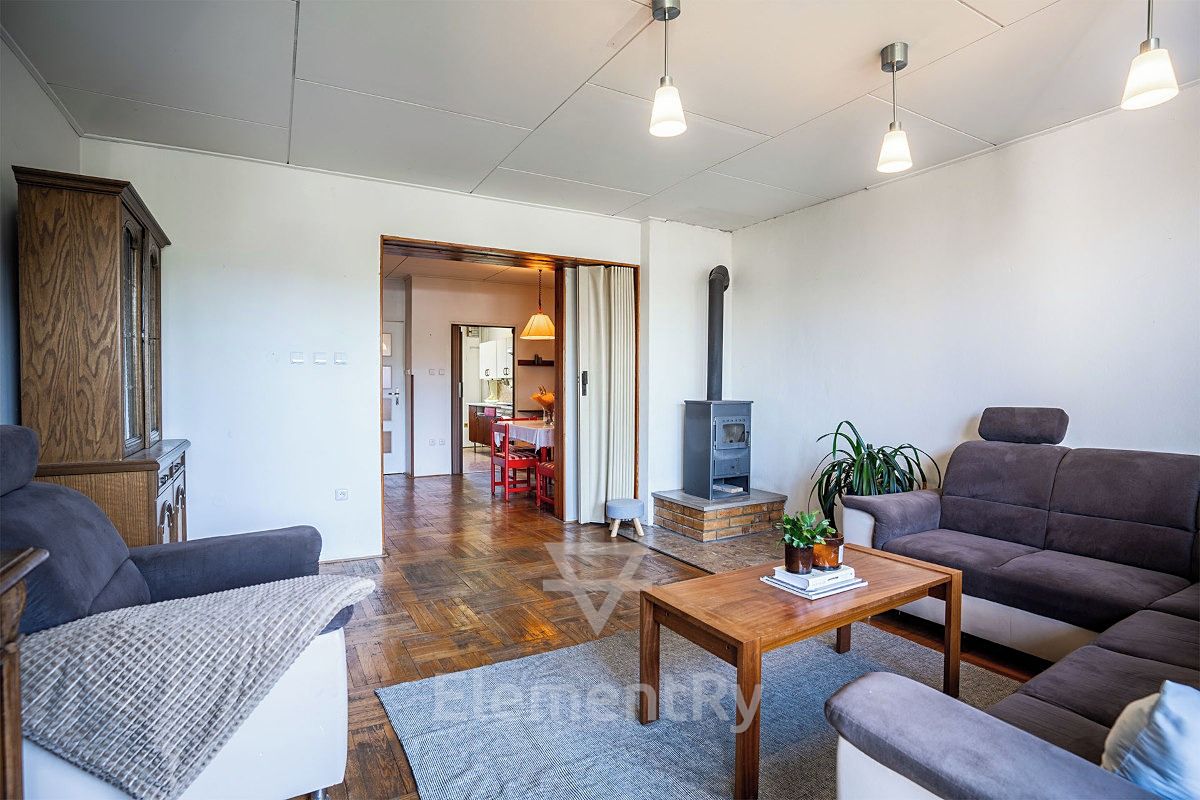 Prodej rodinného domu 149 m², pozemek 247 m² – fotografie 5