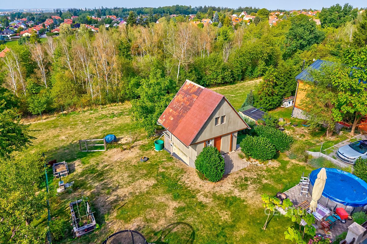 Prodej stavebního pozemku 2003 m² – fotografie 2